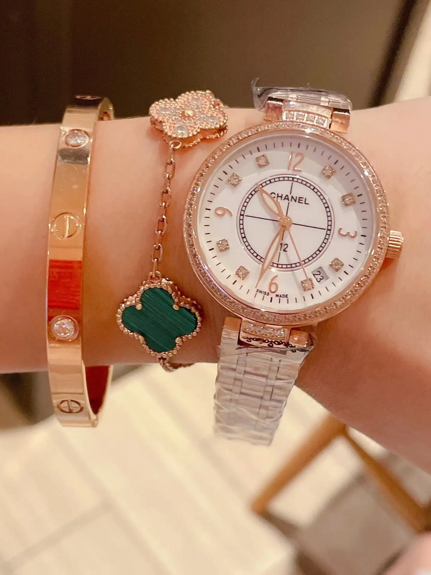 Chanel Watches view 7